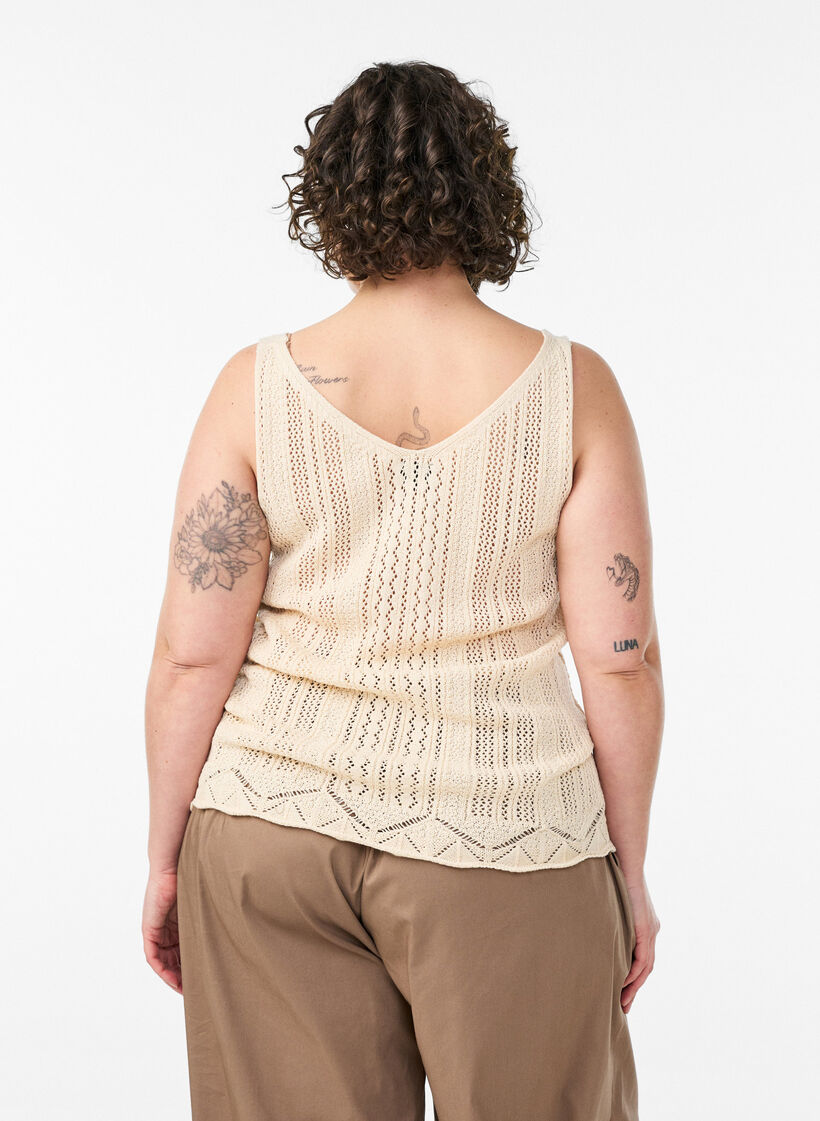 Gebreide top met broderie ajour en V-hals, Beige, Model image number 2