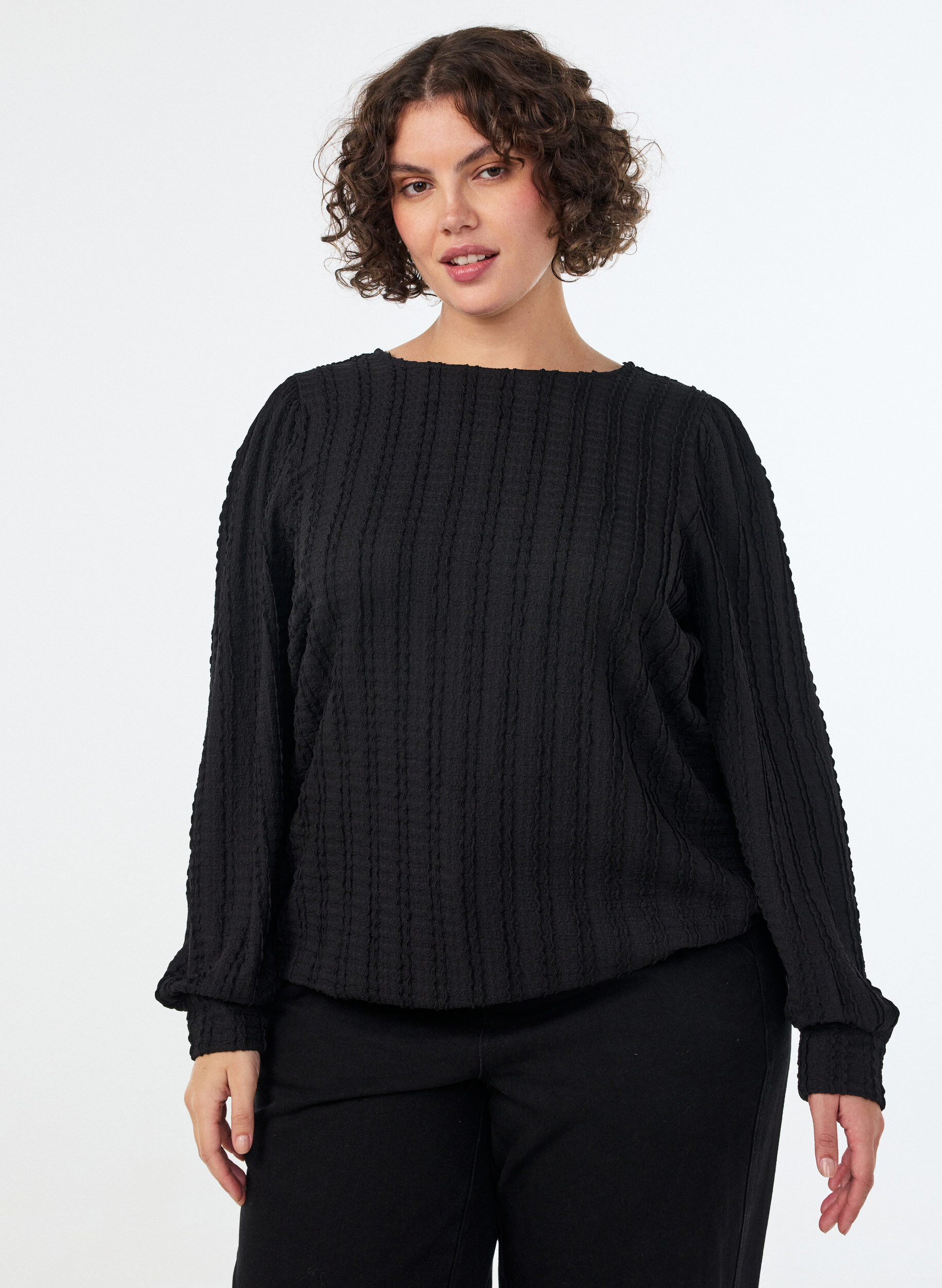 ZizziBlouse en jersey textur&eacute; &agrave; la silhouette ballon, Noir, Model image number 0