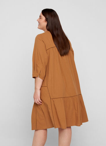 Robe en coton avec forme en trapèze , Chipmunk, Model image number 1