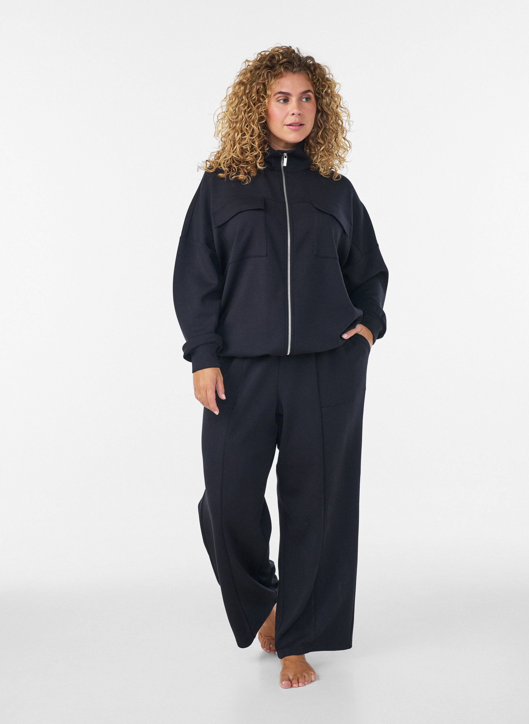 ZizziJersey vest met rits en hoge kraag, Zwart, Model image number 1
