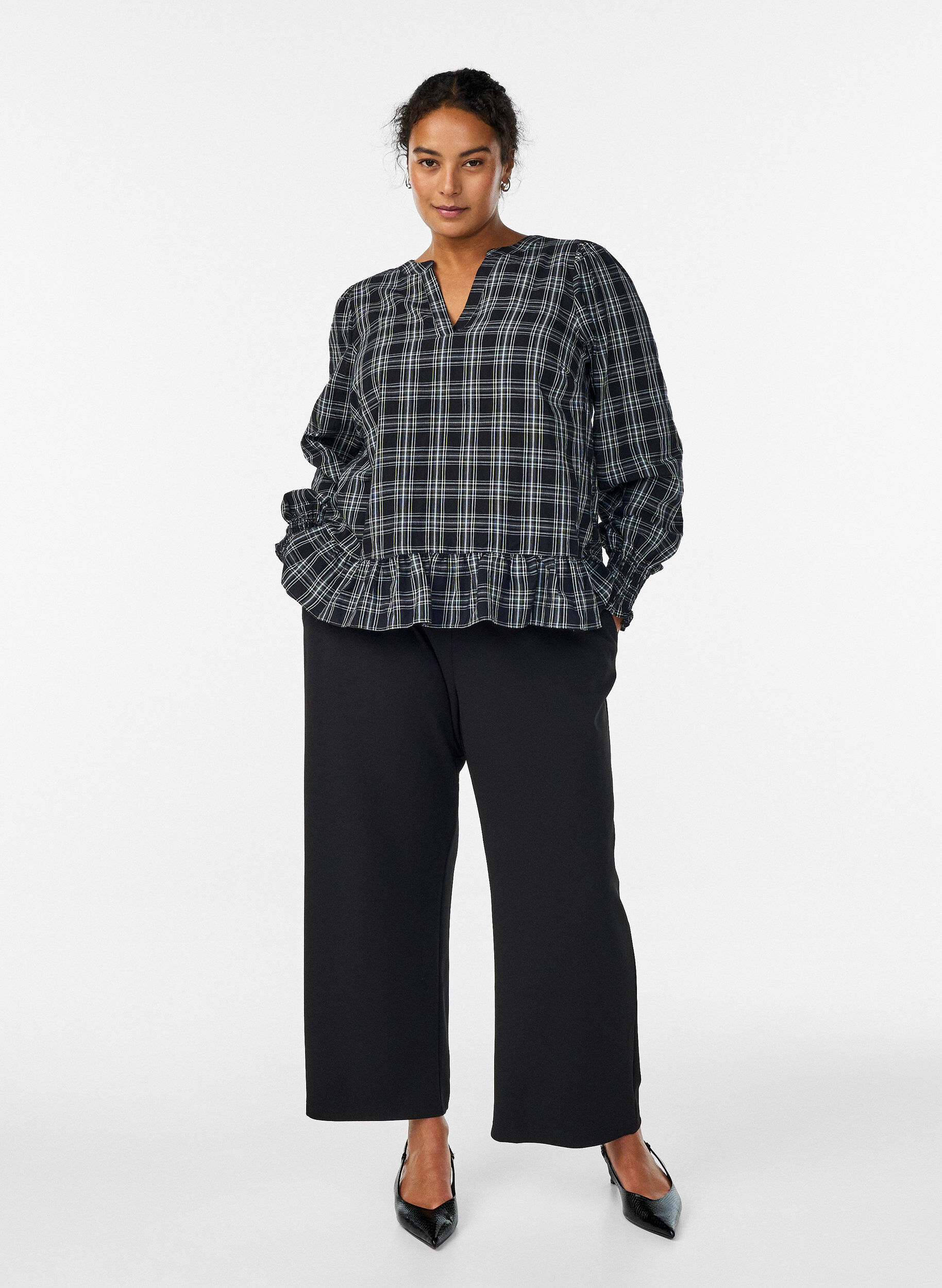 ZizziBlouse met ruitjes en ruchesdetails, Zwart, Model image number 1