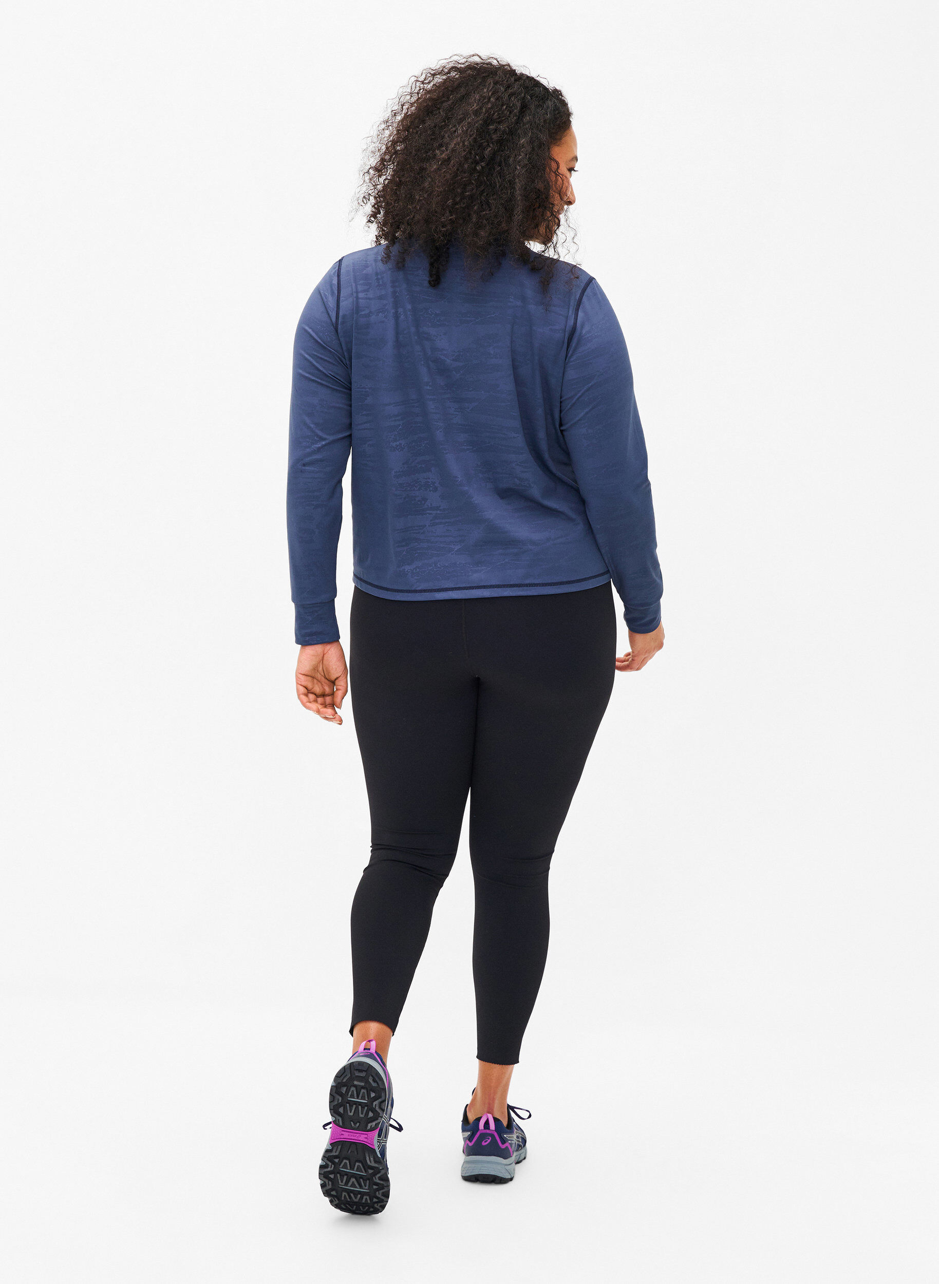 Zizzi Leggins d'exercice court avec poche, Noir, Model image number 2