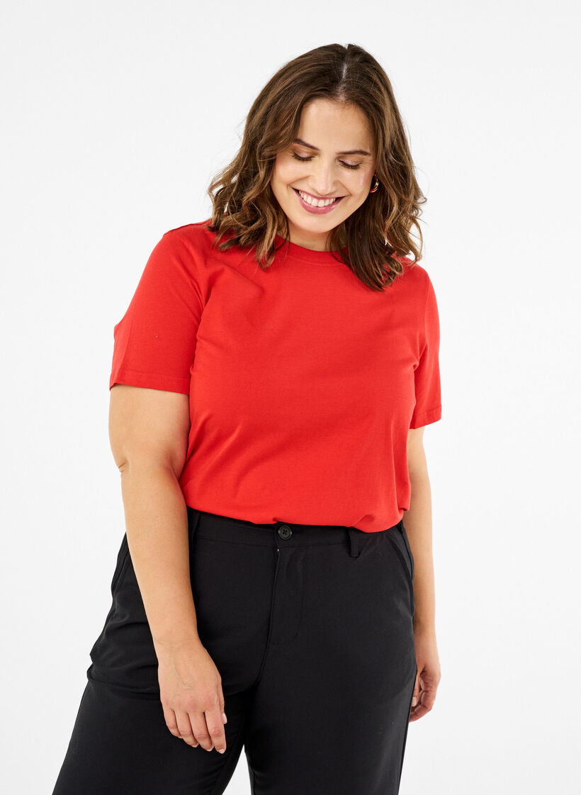 T-shirt basique en coton &agrave; col rond, Rouge, Model image number 0