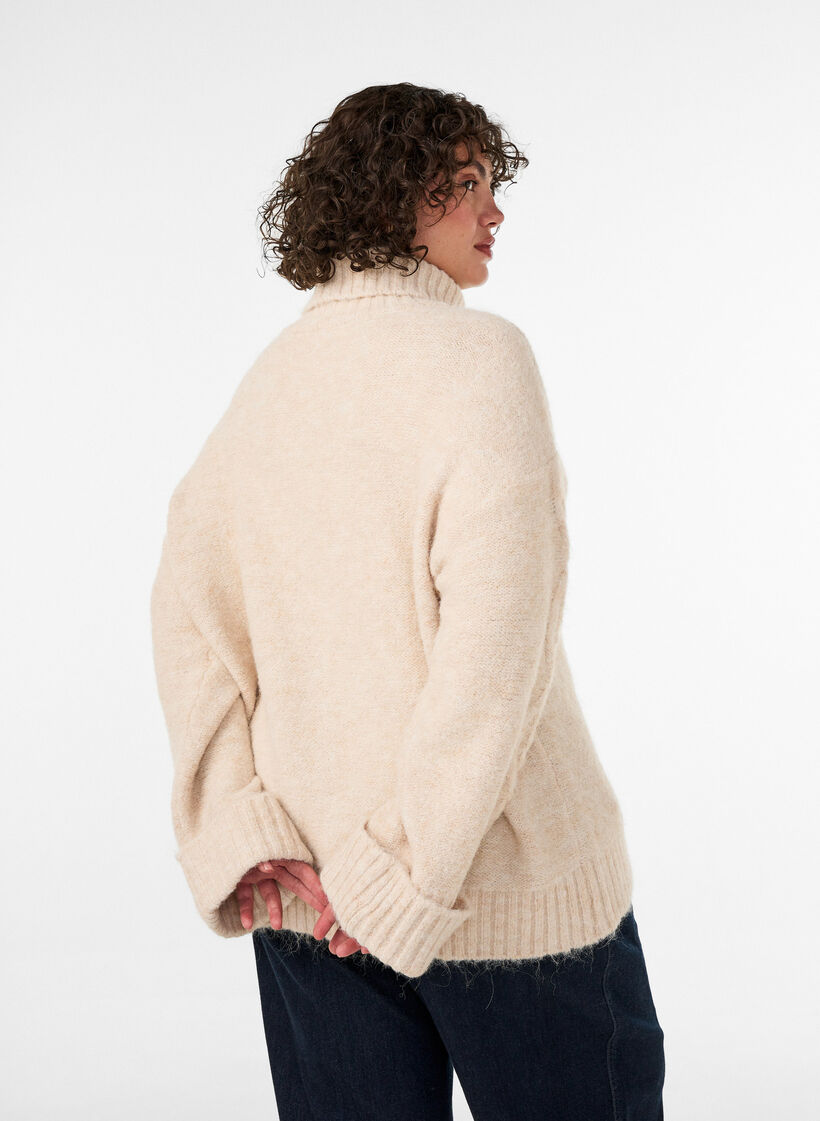 Pull &agrave; col roul&eacute; et torsades, Vanille, Model image number 2