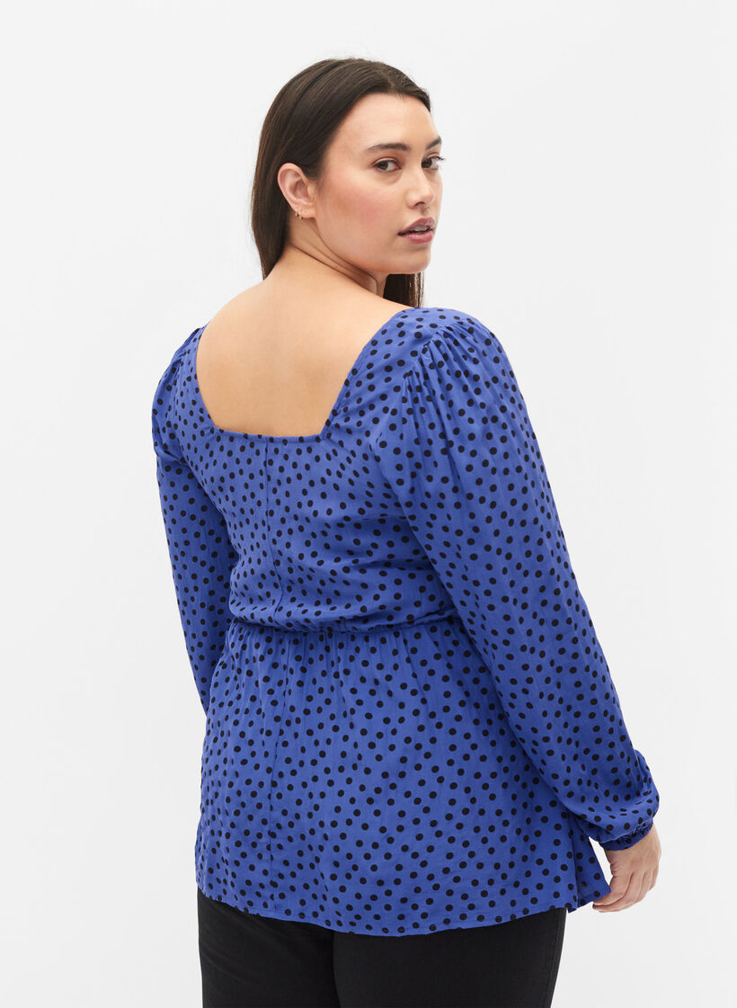 Blouse en viscose à pois avec smock, R.Blue w. Black Dot, Model image number 1