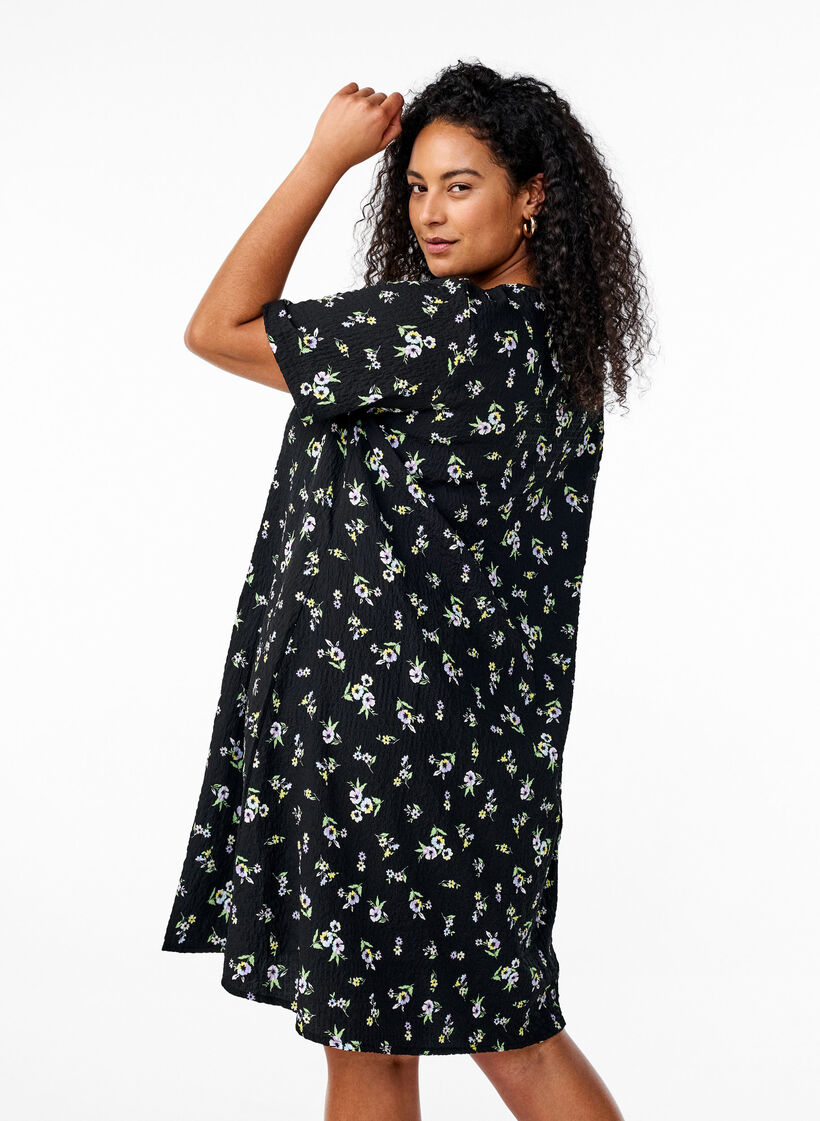 Jurk met korte mouwen en een V-hals, Zwart, Model image number 2