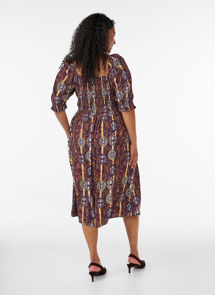 Robe d'&eacute;t&eacute; en viscose &agrave; imprim&eacute; paisley, Violet, Model image number 1