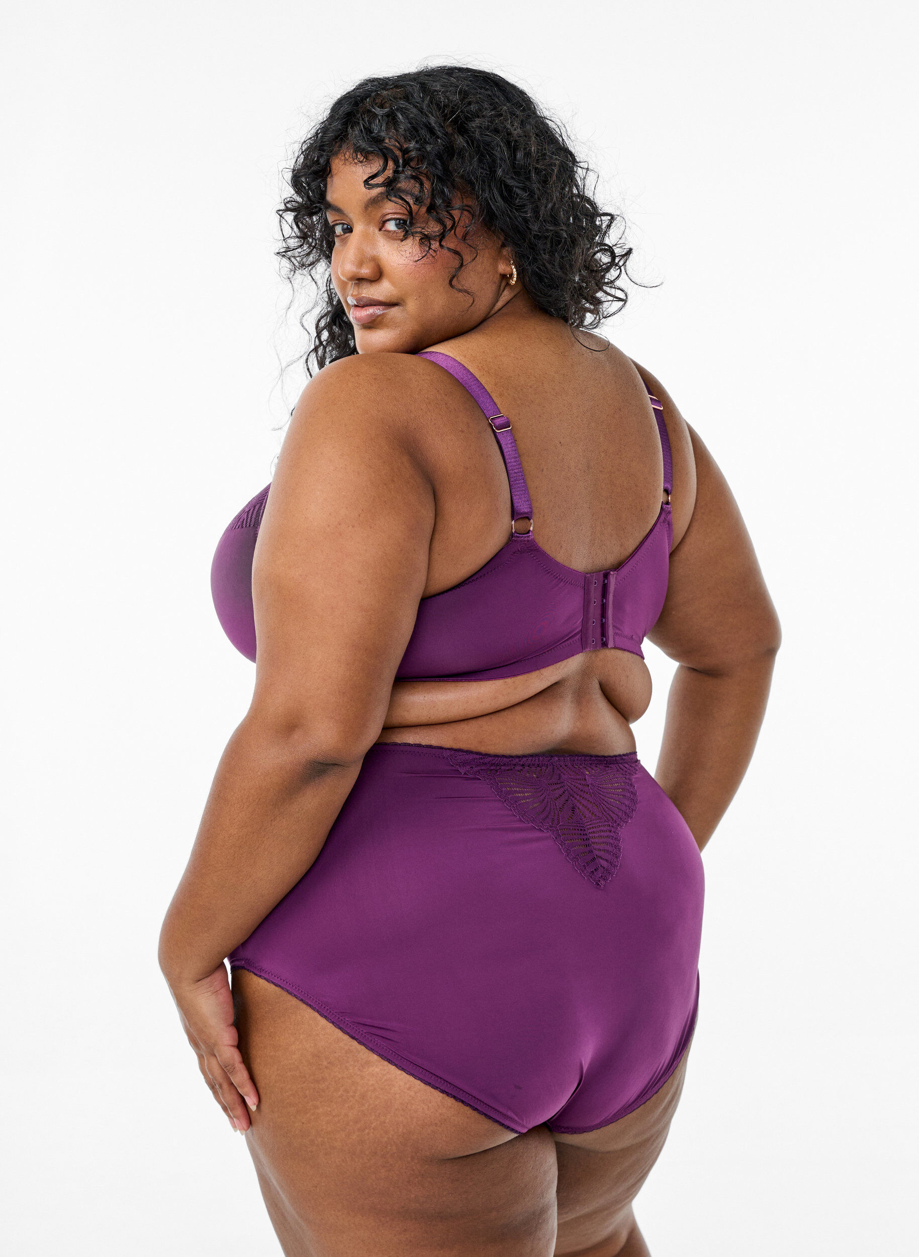 Zizzi Culotte en microfibre avec d&eacute;tails en dentelle, Bordeaux fonc&eacute;, Model image number 1