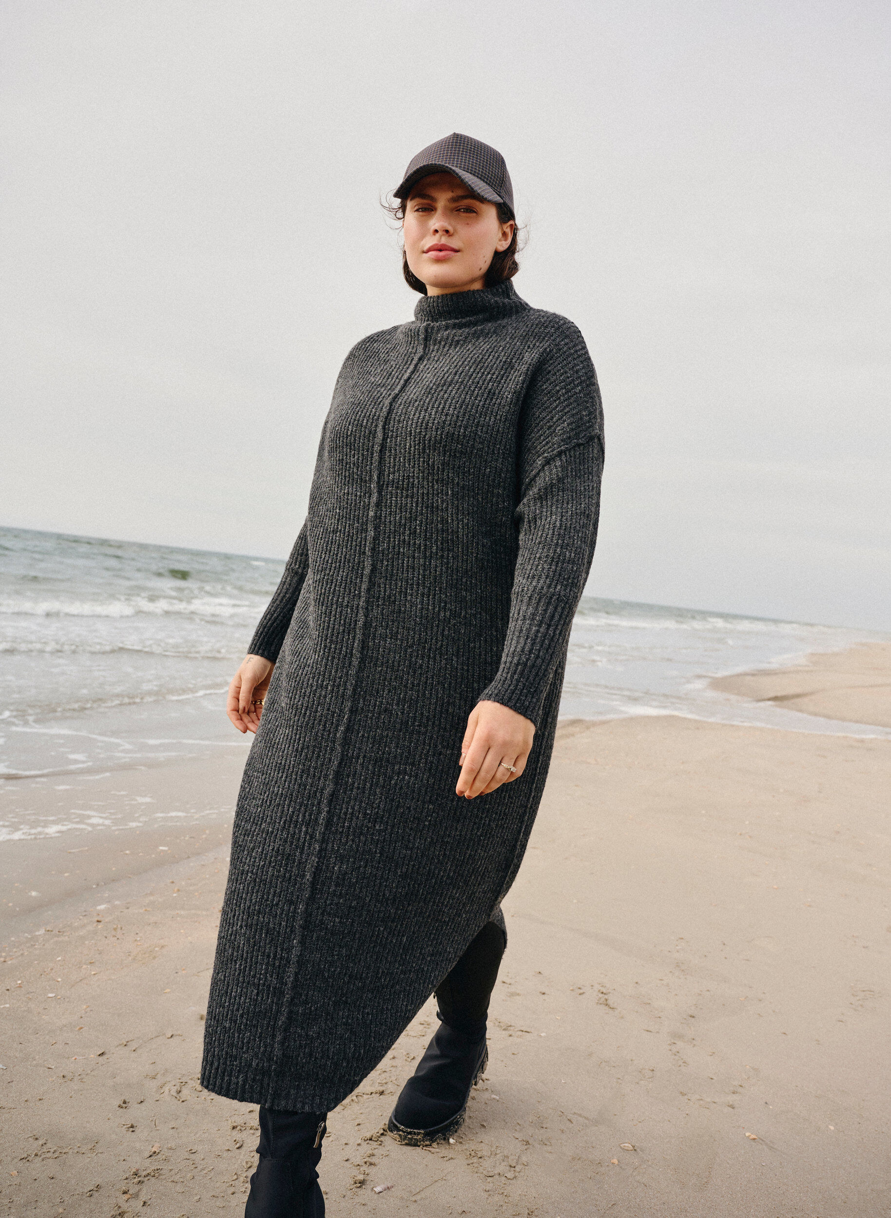Lange oversized gebreide jurk met split