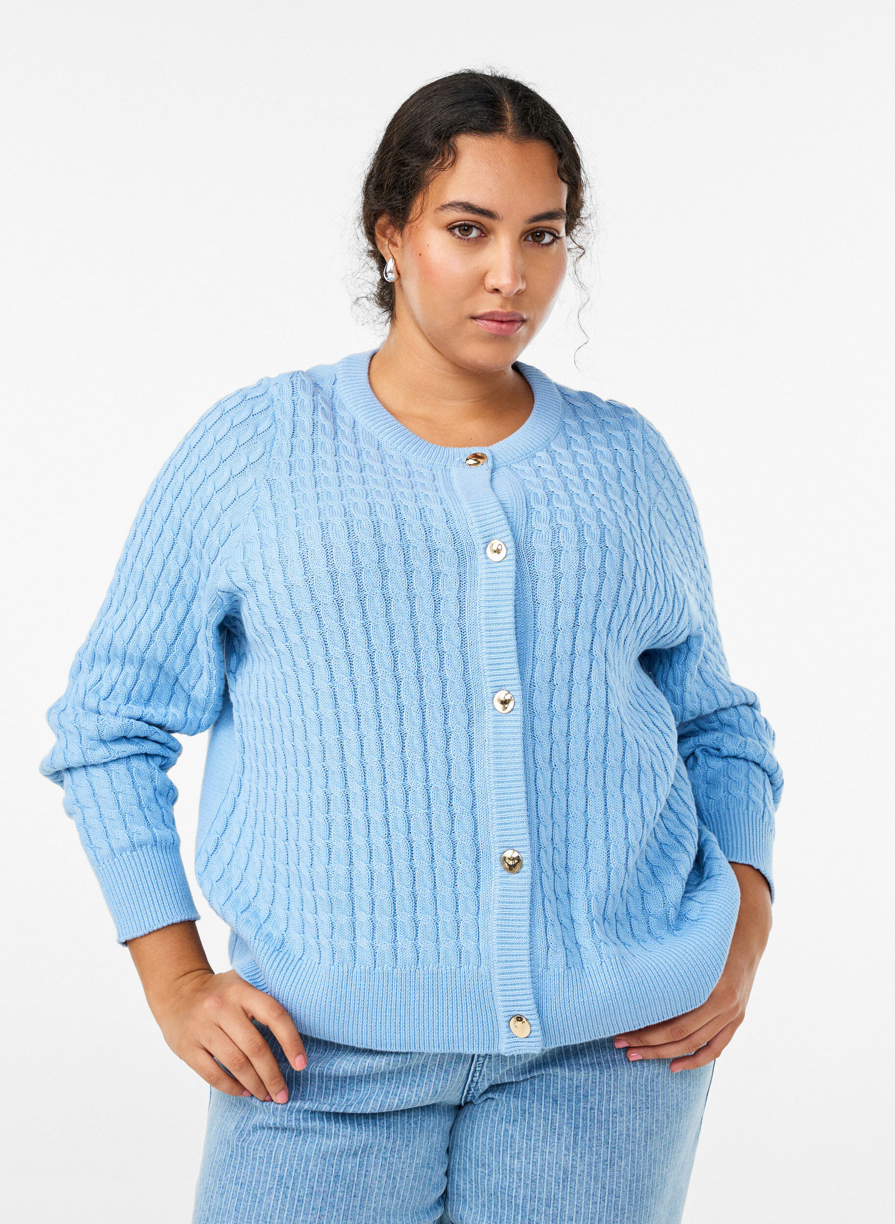 Cardigan en maille torsad&eacute;e avec boutons dor&eacute;s, Bleu, Model