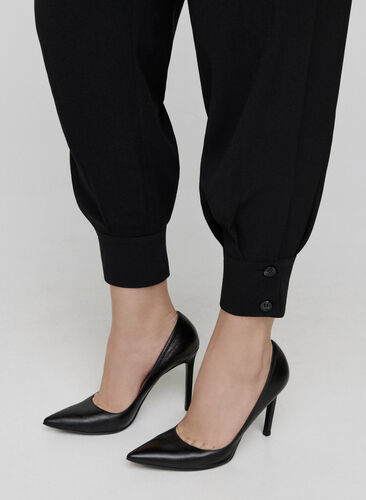 Pantalon ample avec poches et boutons, Black, Model image number 1