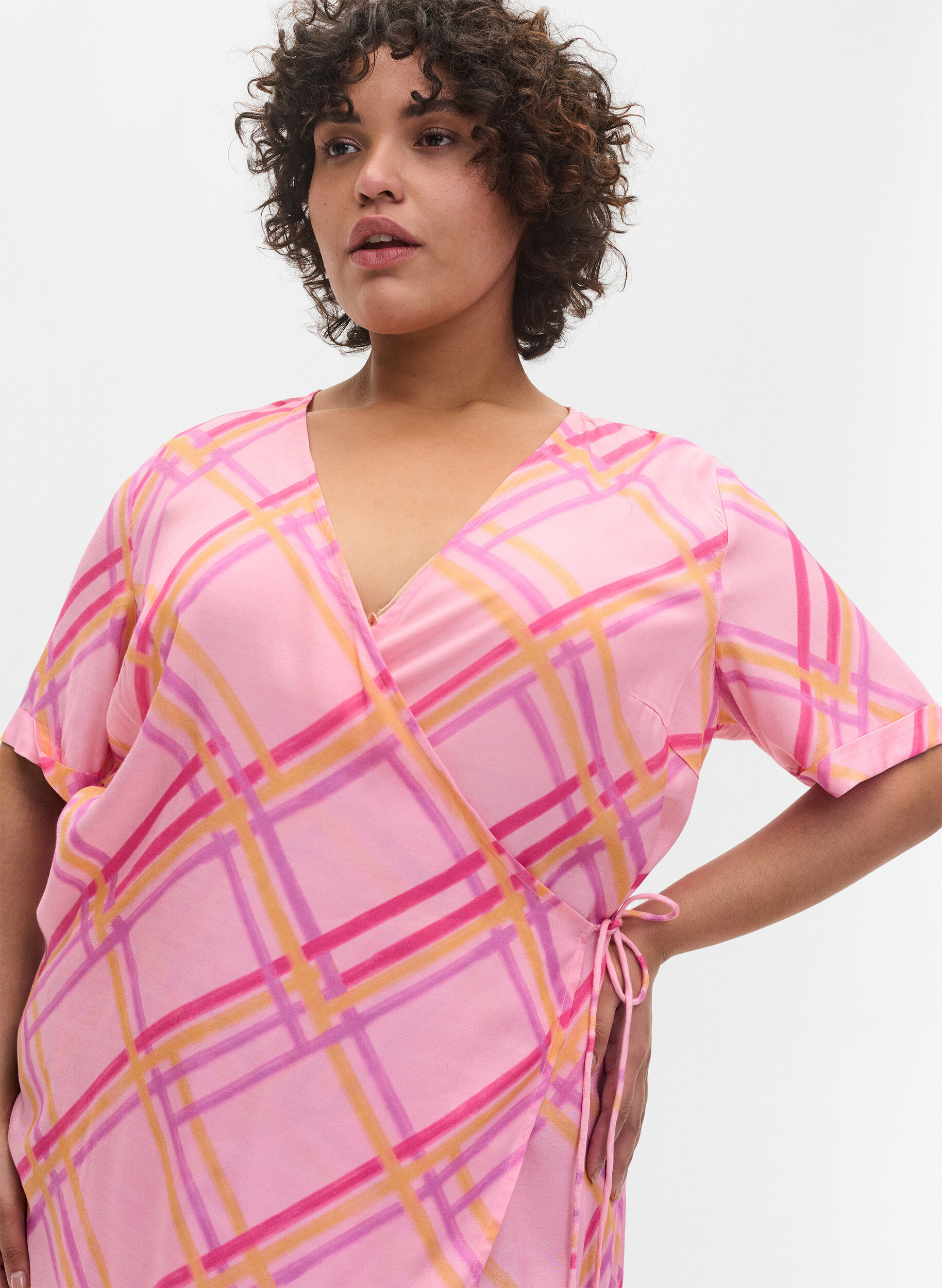 ZizziGeruite viscose wikkeljurk, Pink Check, Model image number 2