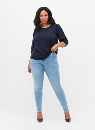 Jean Amy ultra slim avec coutures audacieuses, Light blue, Model image number 0