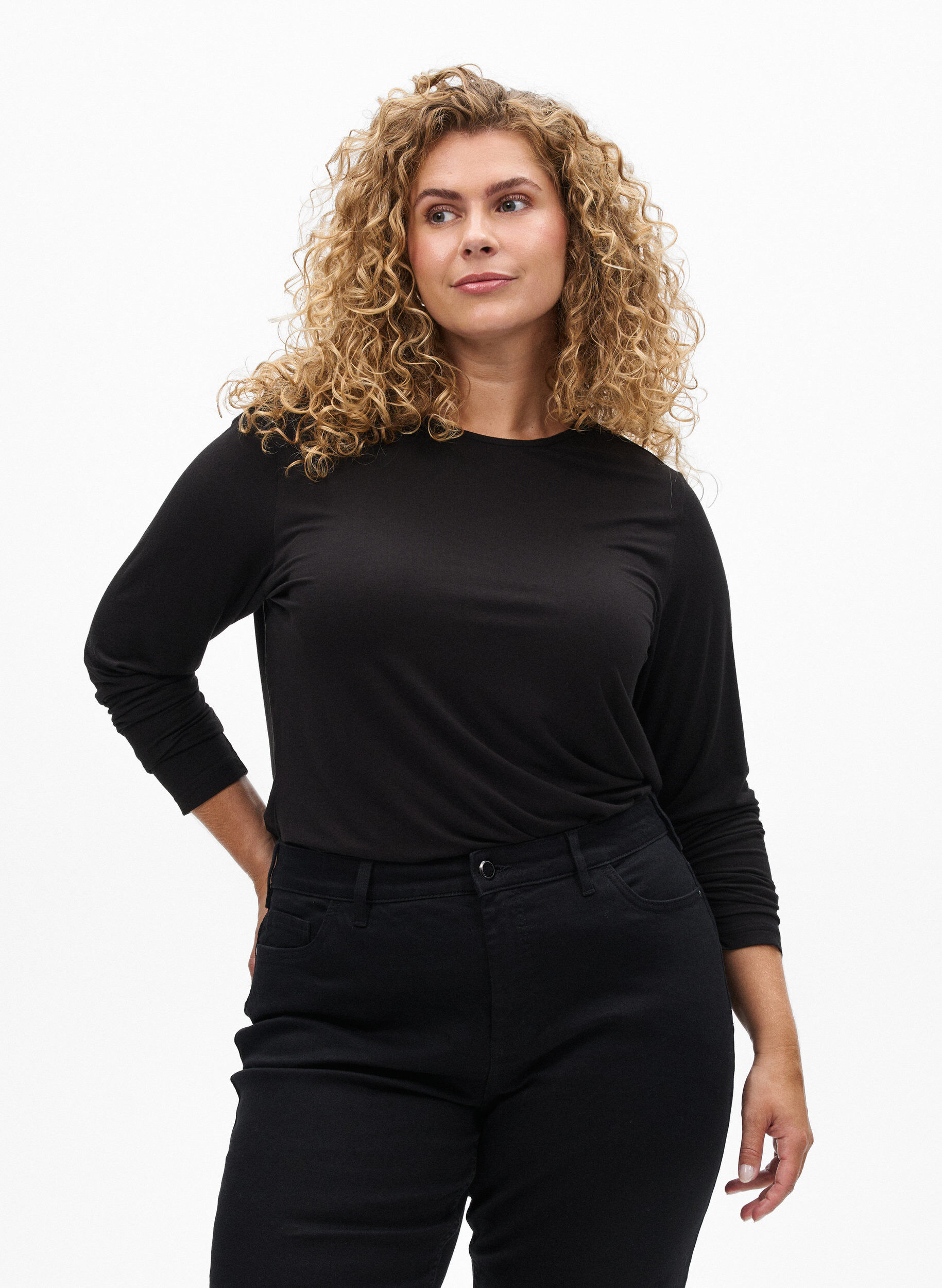 Blouse met lange mouwen in een effen kleur, Zwart, Model