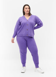 Pantalon en maille mélangée avec côtes, Purple Opulence Mel., Model