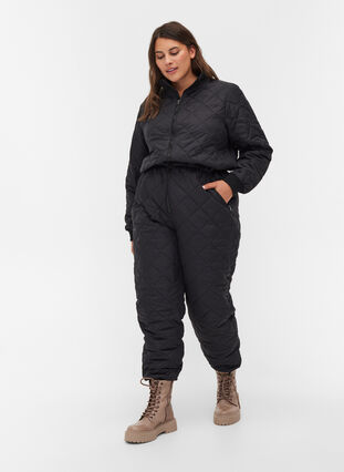 Gewatteerde jumpsuit met verstelbare taille, Black, Model image number 0