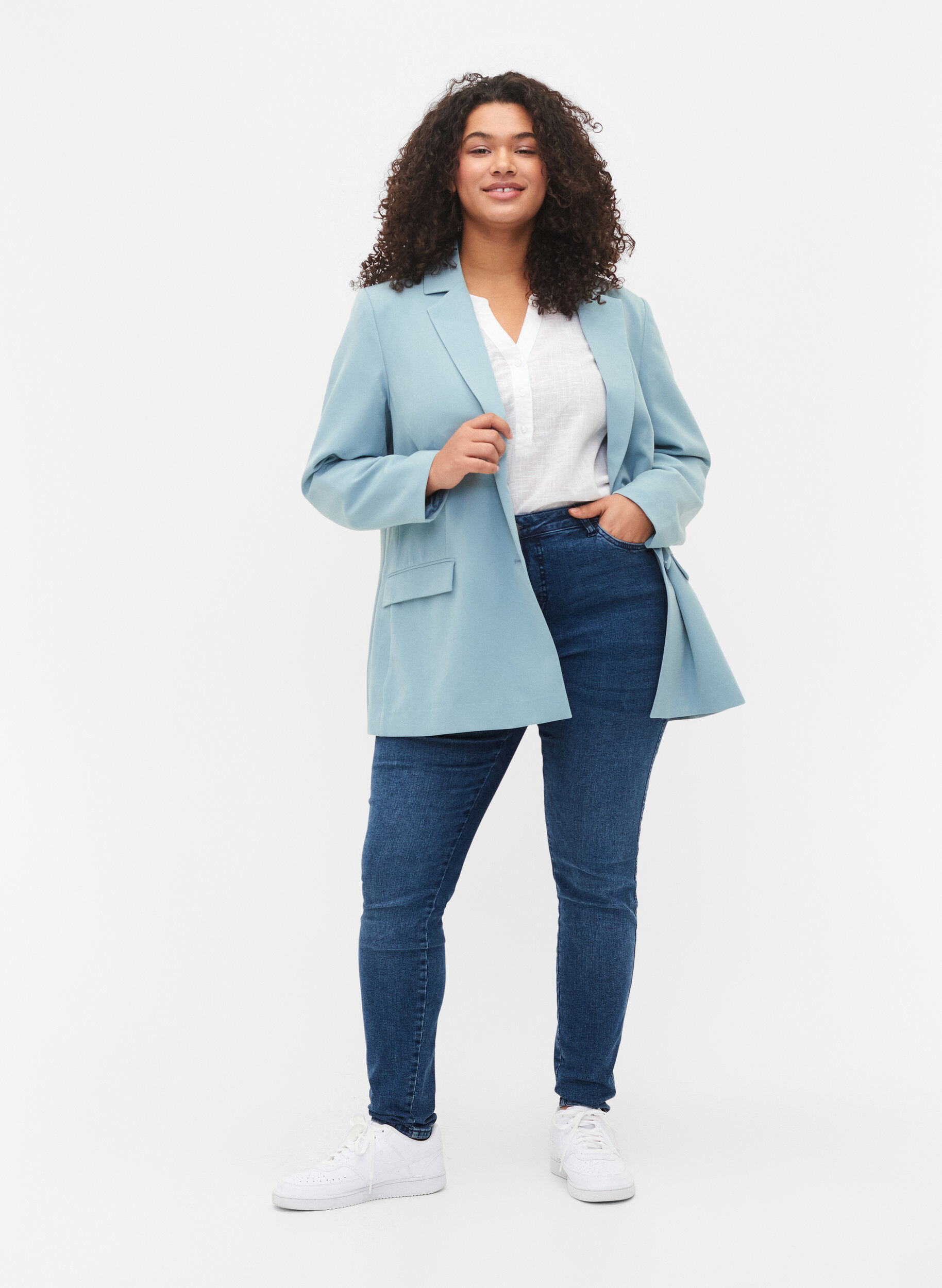 ZizziKlassieke blazer met knoopsluiting, Citadel, Model image number 2