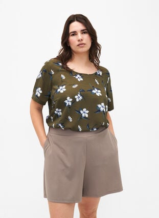 FLASH - Shorts amples avec des poches, Driftwood, Model image number 0