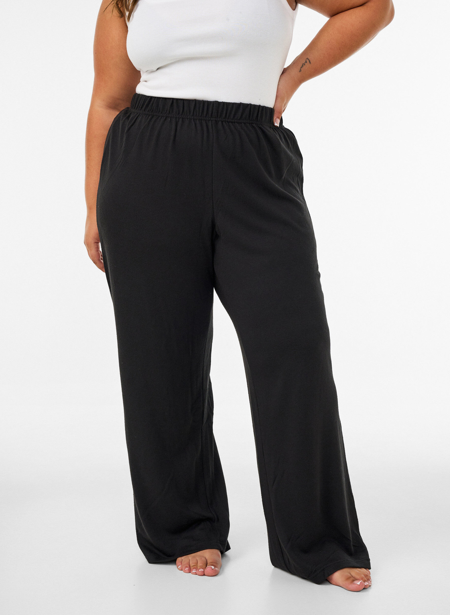 ZizziPantalon ample taille haute en jersey, Noir, Model image number 3
