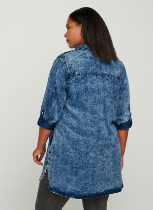 Lange blouse in lyocell, Denim blue stone wash, Model image number 1