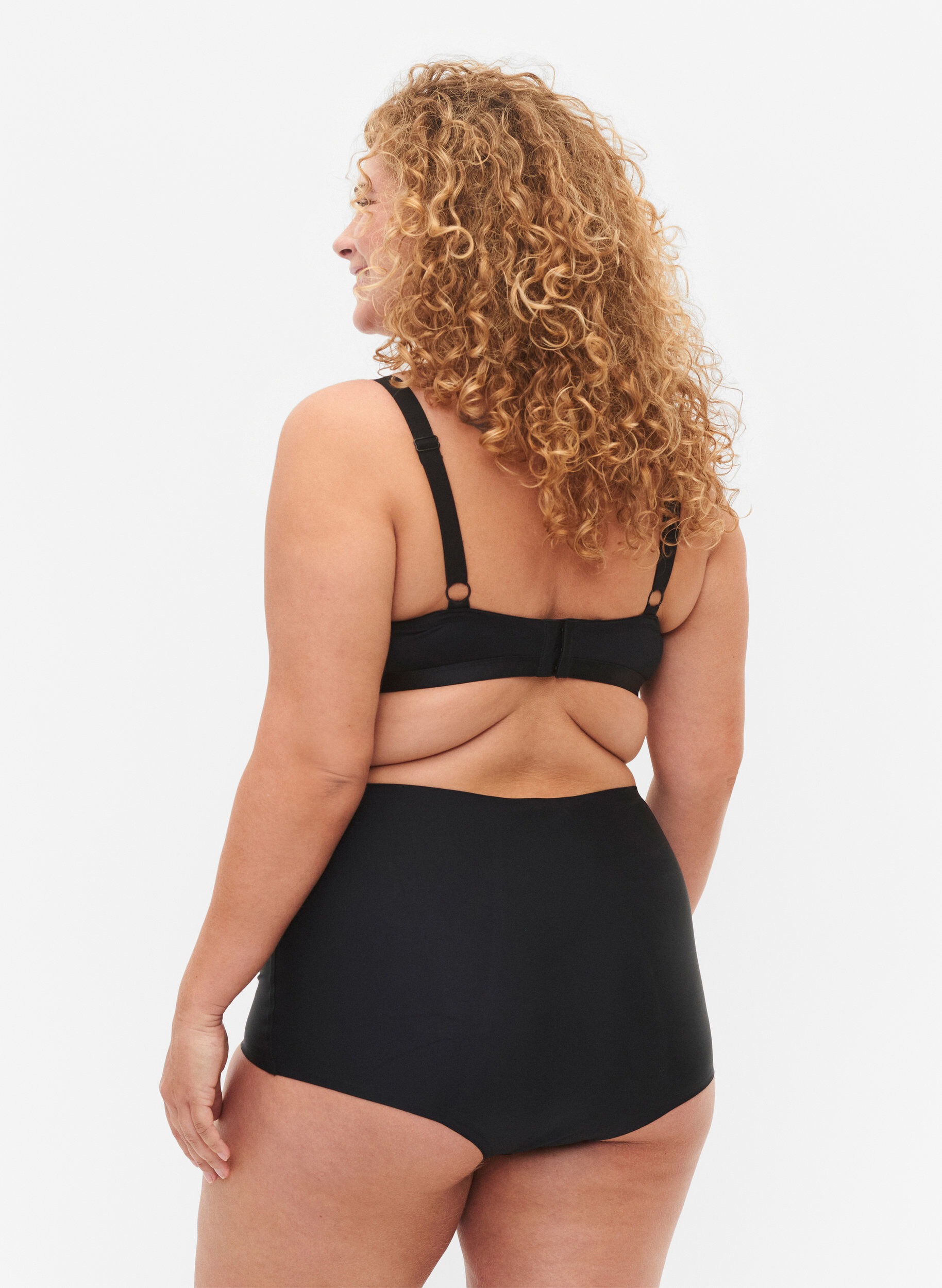 Zizzi Culotte menstruelle avec taille super haute, Black, Model image number 1