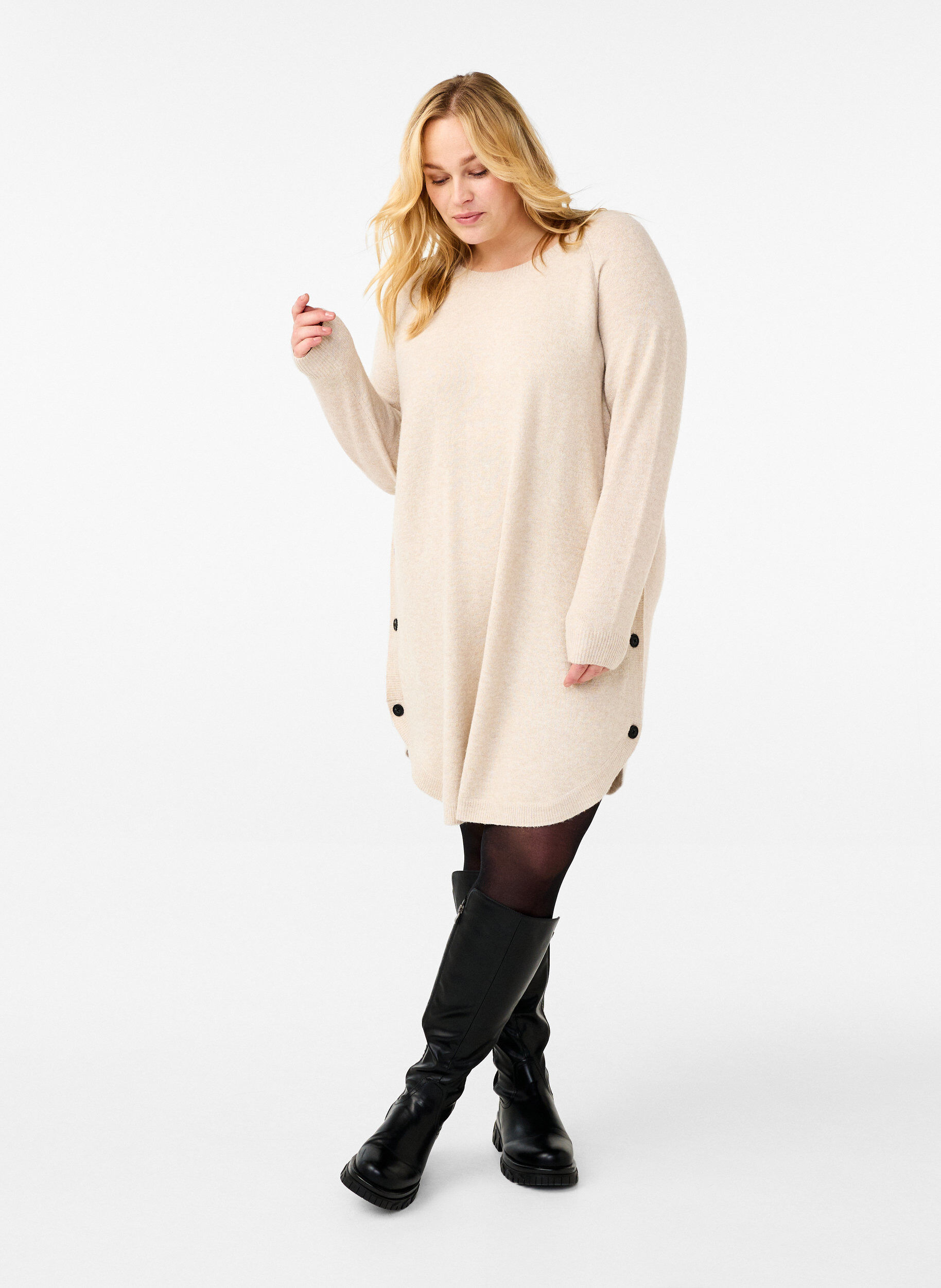 ZizziGebreide jurk met knopen, Pumice Stone Mel., Model image number 2