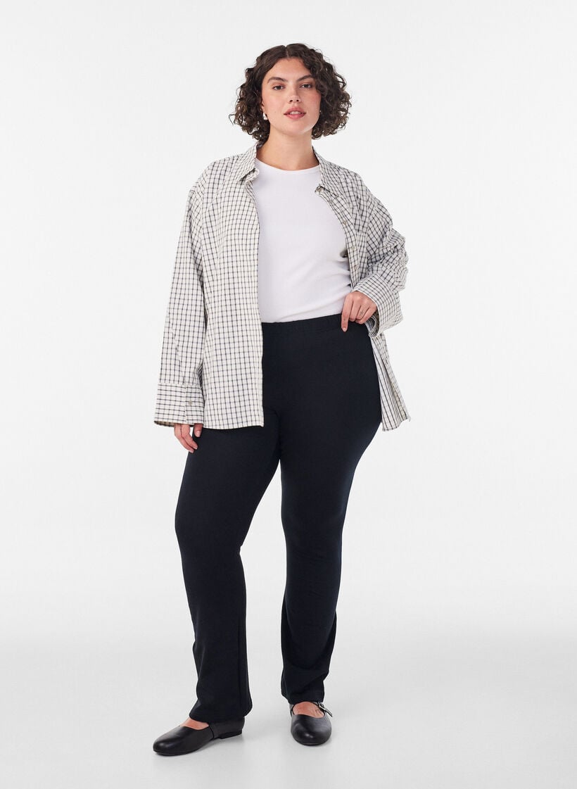 Pantalon &eacute;vas&eacute; en jersey, Noir, Model image number 1