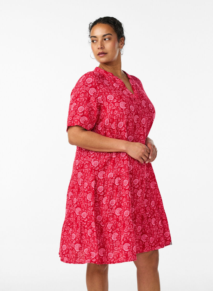 Robe courte &eacute;vas&eacute;e en mousseline de coton, Rouge, Model image number 0