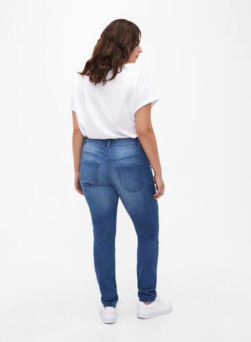 Jean taille régulière Viona, Light Blue, Model image number 1