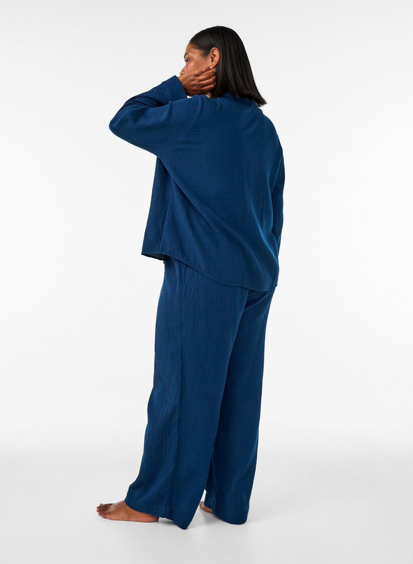 Pantalon de pyjama ample en mousseline de coton, Bleu, Model image number 1