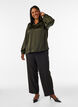 Blouse met overhemdkraag en V-hals, Groen, Model image number 1