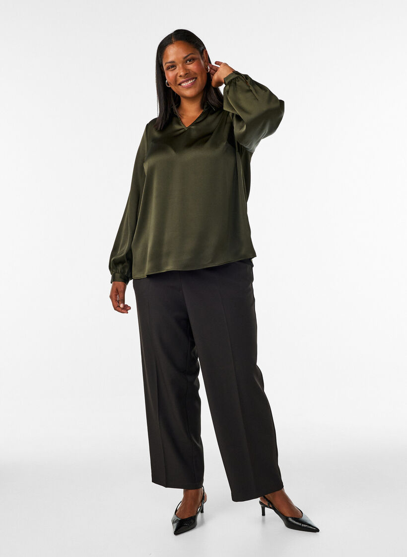 Blouse met overhemdkraag en V-hals, Groen, Model image number 1