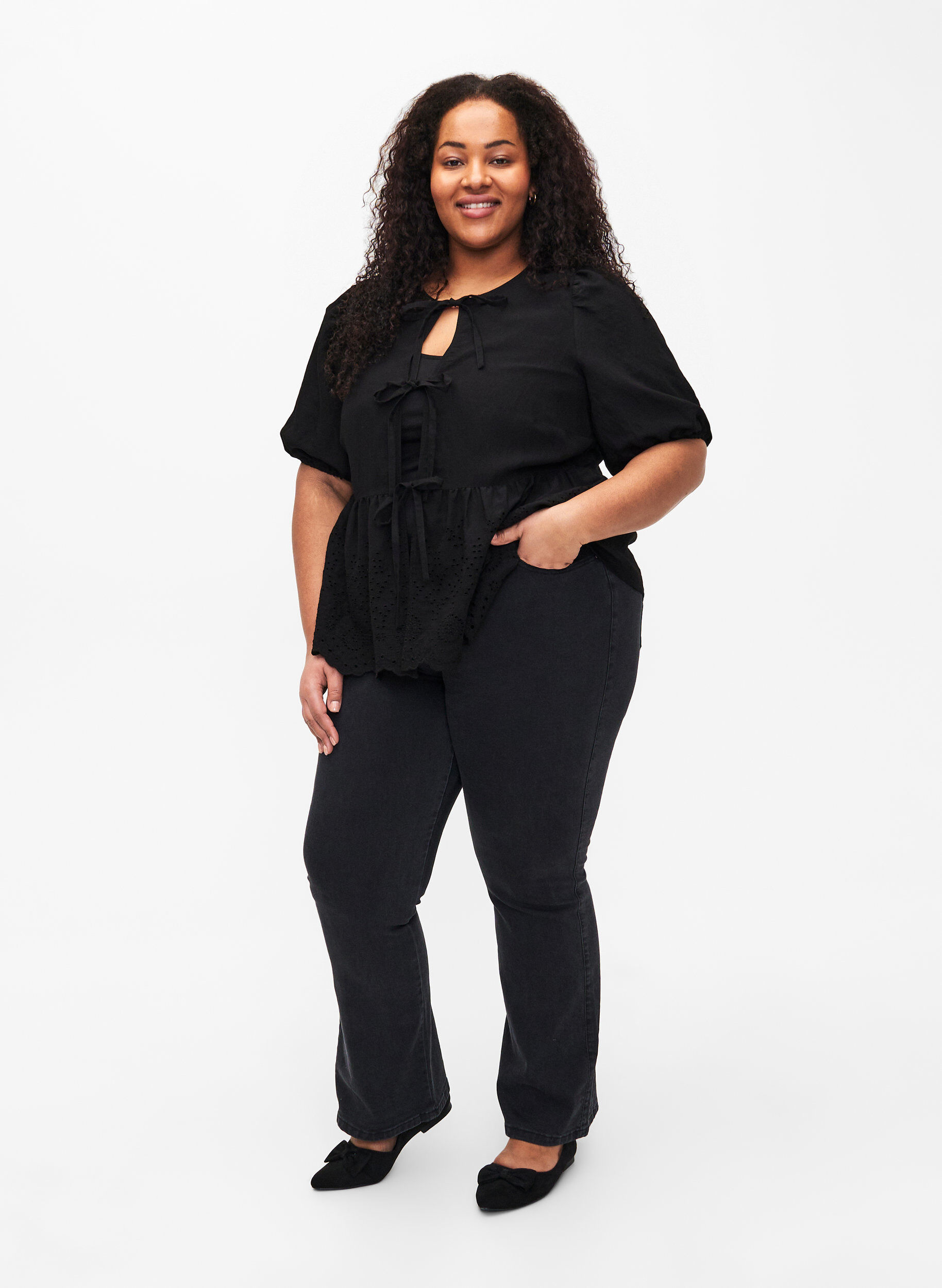 ZizziViscose blouse met anglaise borduursel, Black, Model image number 3