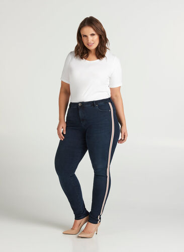 Jeans Nille, Dark blue denim, Model image number 0