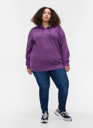 Sweatshirt avec citation, Majesty Mel, Model image number 2