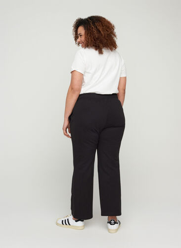 Pantalon de jogging avec largeur et poches, Black, Model image number 1