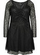 Robe en dentelle avec manches trompette et coupe &eacute;vas&eacute;e, Noir, Packshot image number 0