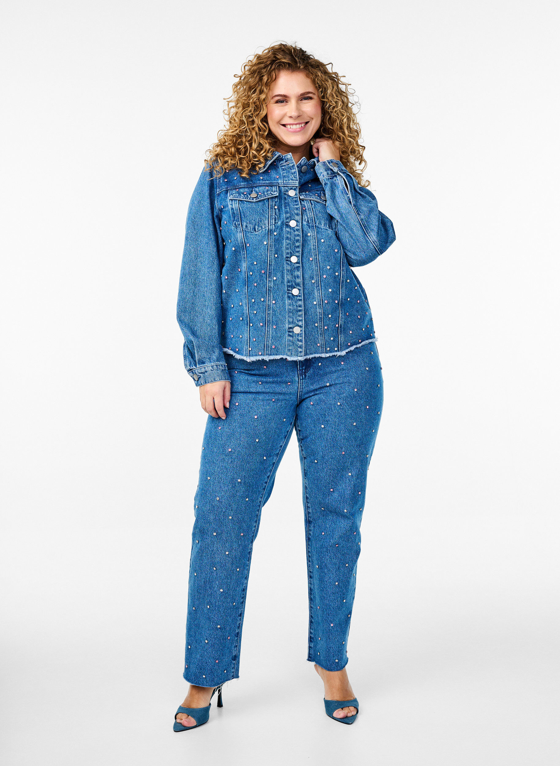 Zizzi Jeans Gemma taille haute avec strass, Bleu, Model image number 0