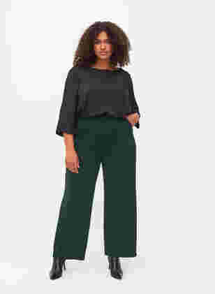 Loose trousers with pockets, Scarab, Model