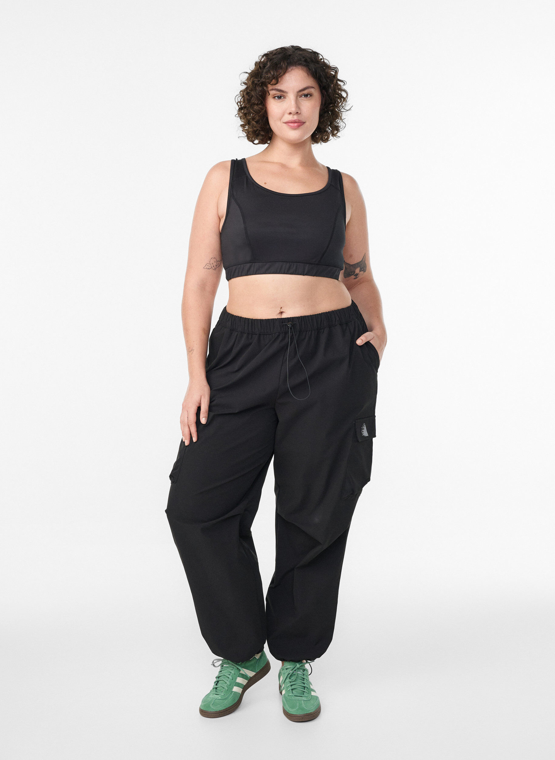 ZizziBrassi&egrave;re de sport avec dos nageur, Noir, Model image number 1