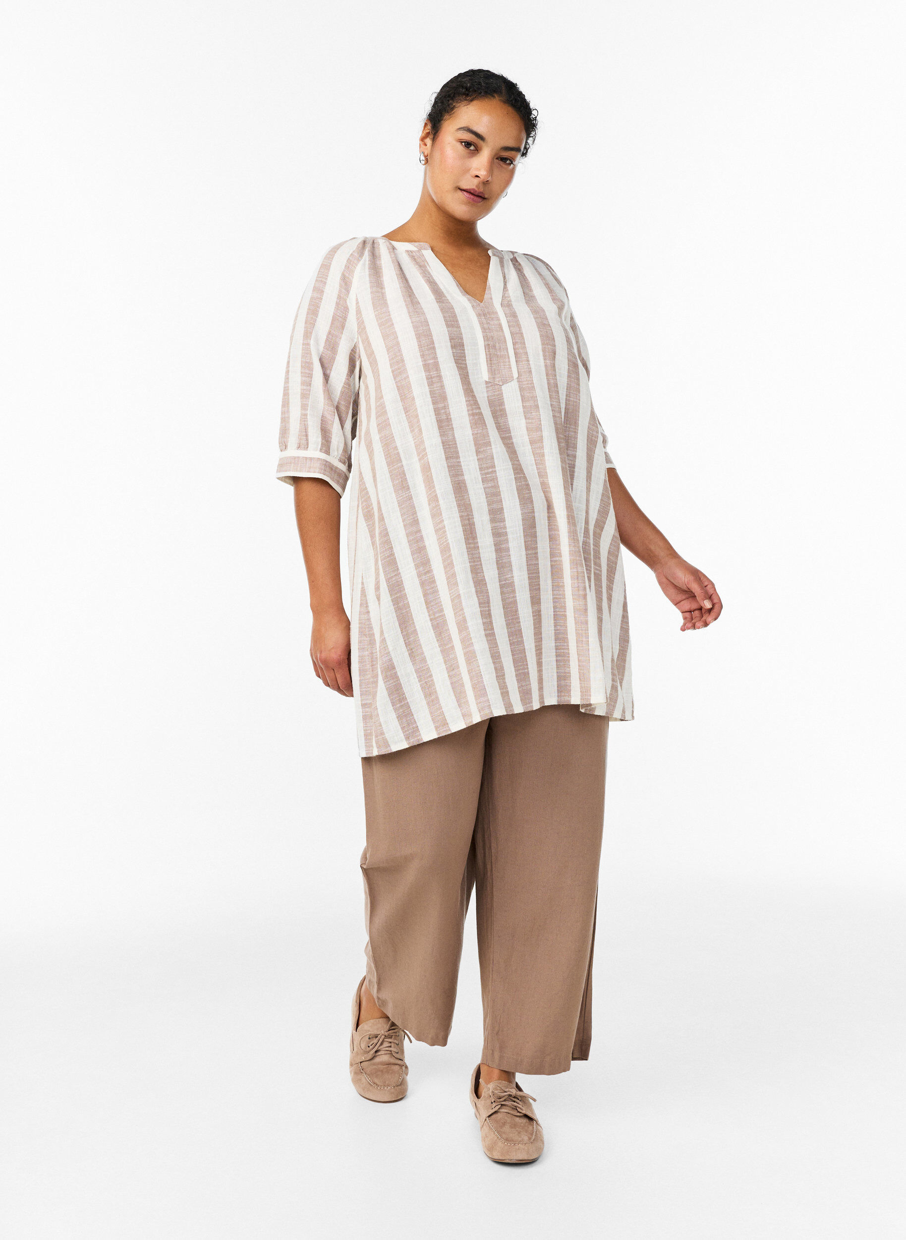 ZizziKatoenen tuniek met V-hals, Beige, Model image number 1