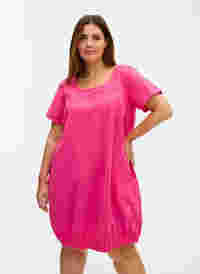 Katoenen jurk met korte mouwen, Beetroot Purple, Model