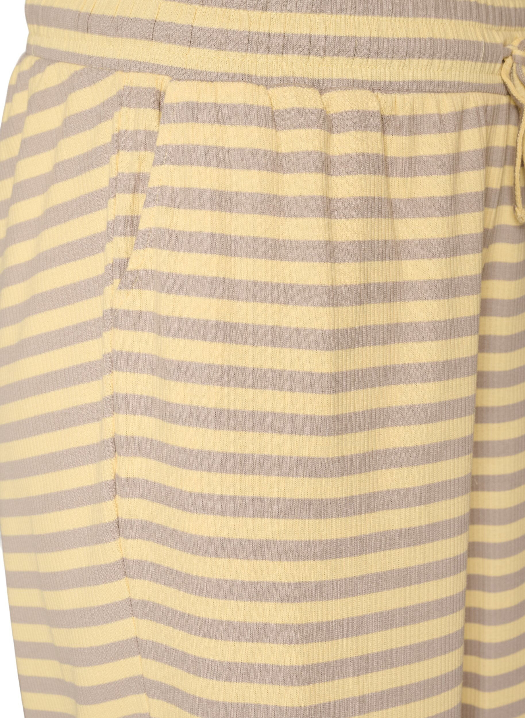 ZizziGestreepte pyjamabroek met een high waist en wijde pijpen, Geel, Packshot image number 2