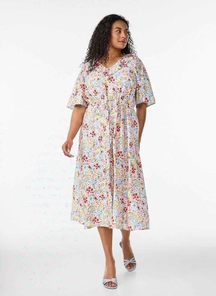 Robe midi en viscose avec imprim&eacute; fleuri et col &agrave; volants, Rose, Model image number 0