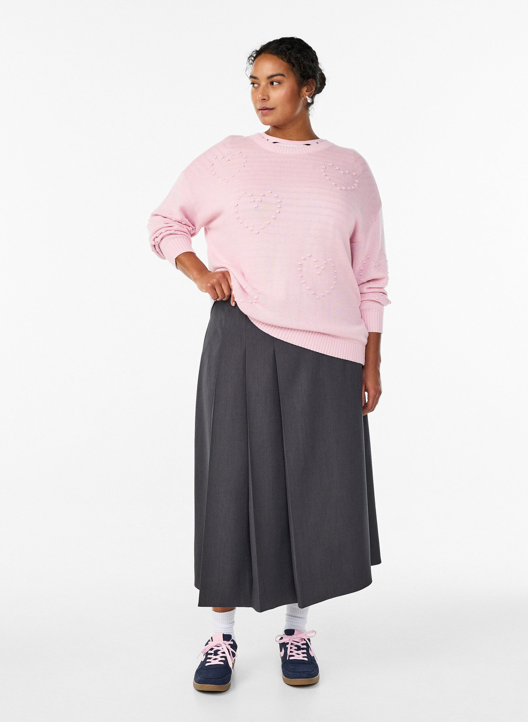 Jupe midi avec de larges plis, Gris anthracite, Model