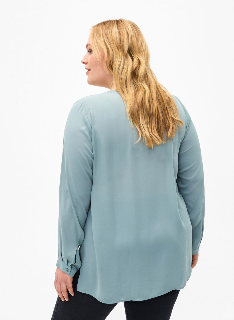 Effen shirt met V-hals, Chinois Green, Model image number 1