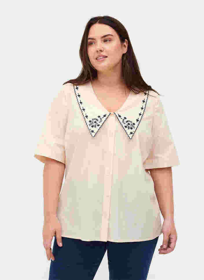 Chemise à manches courtes en coton à grand col, MotherOfPearl w.Blue, Model image number 0