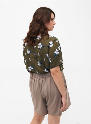 FLASH - Shorts amples avec des poches, Driftwood, Model image number 1