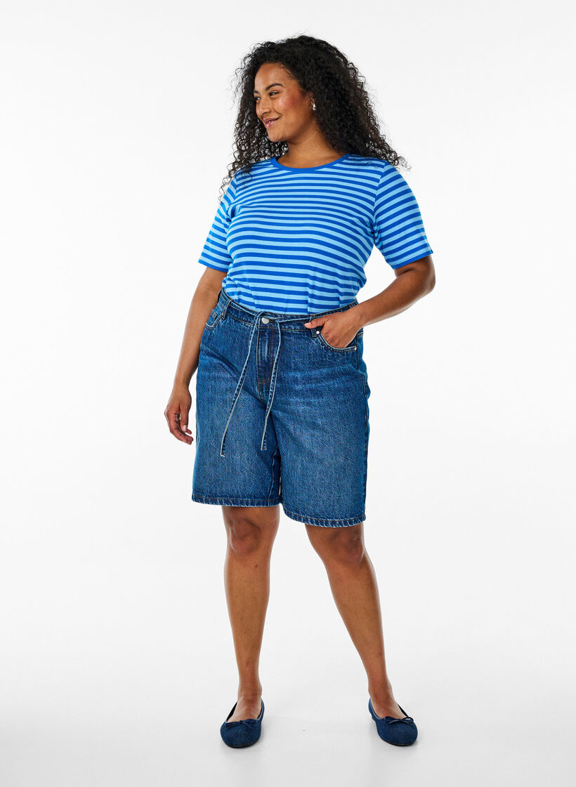 T-shirt rayé à texture côtelée, Bleu Clair, Model image number 1