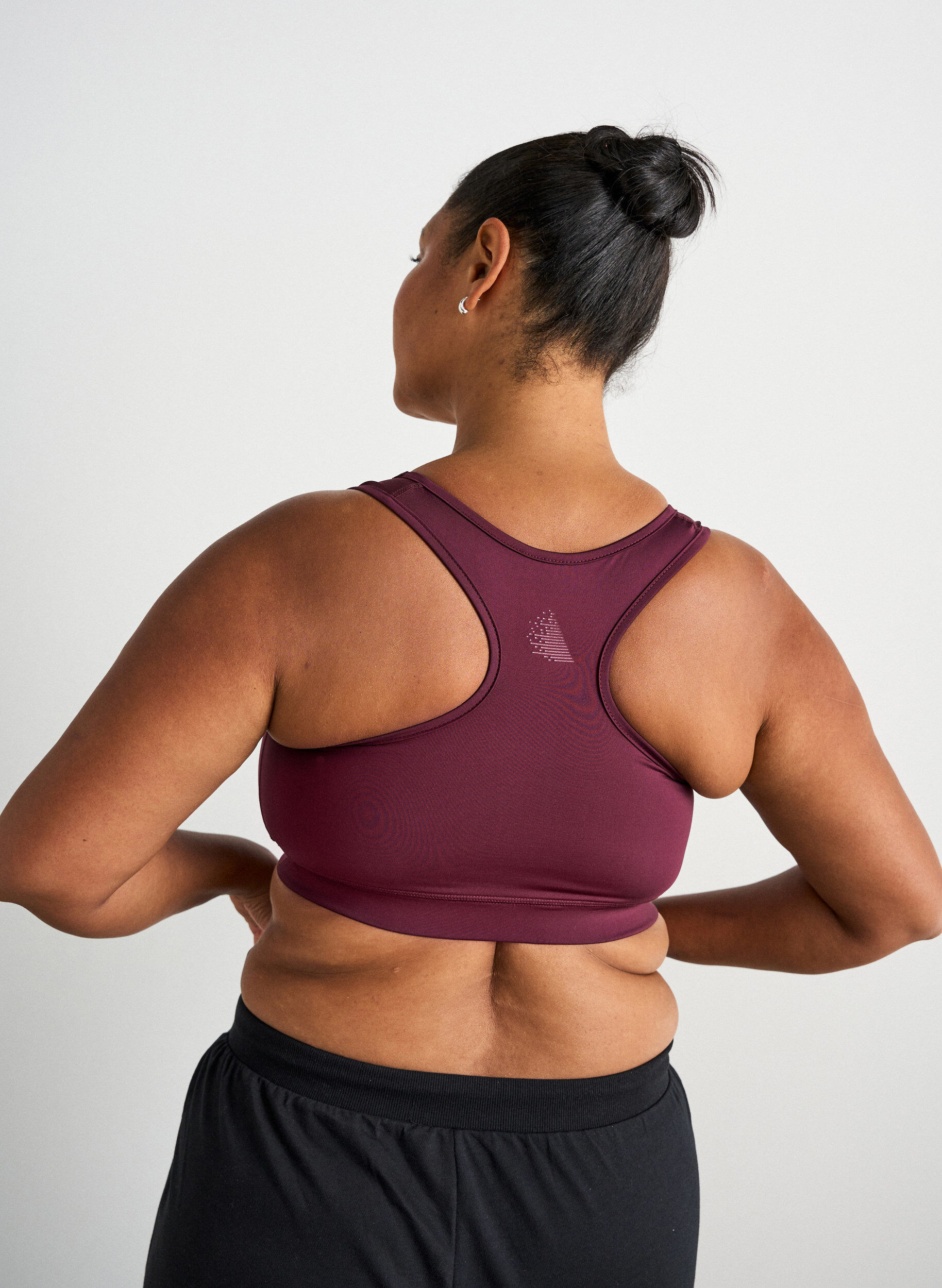 ZizziBrassi&egrave;re de sport avec dos nageur, Bordeaux, Model image number 2